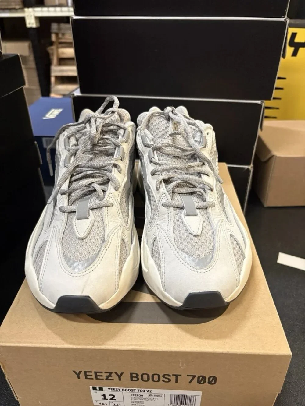 WORN Men’s Yeezy Boost 700 V2 Static EF2829 Size 12 WITH BOX